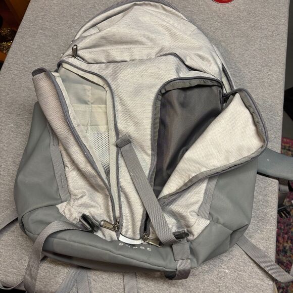 north face gray everyday backpack